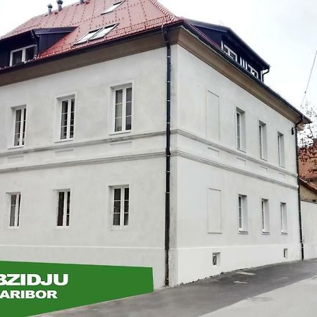 Bajta Na Obzidju Διαμέρισμα Μαριμπόρ Εξωτερικό φωτογραφία